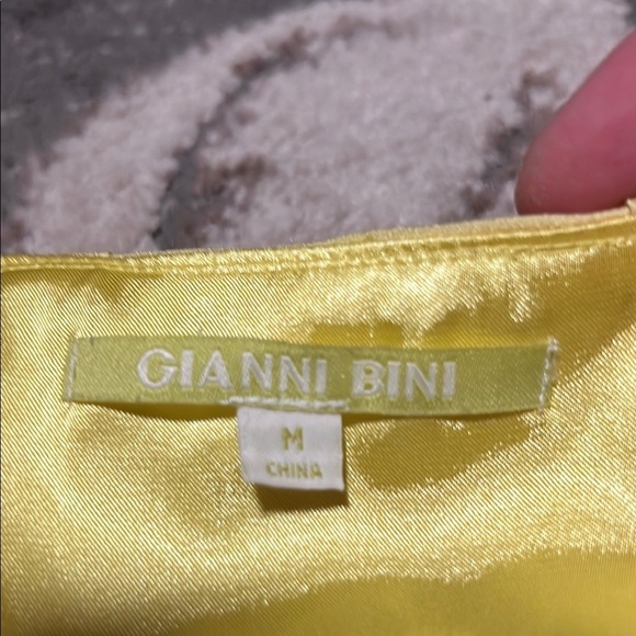Gianni Bini Yellow Sleeveless Sundress lined. Excellent condition medium - Picture 3 of 4